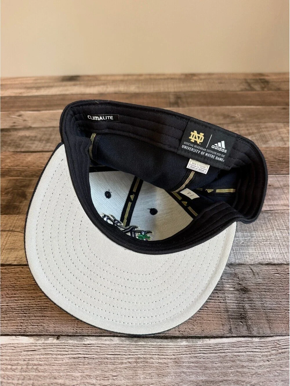 Notre Dame Fighting Irish Adidas Fitted Hat Size 7 1/2